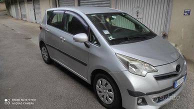 Toyota verso s