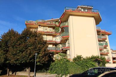 4 LOCALI A SAN PRISCO