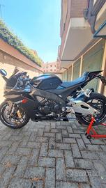 Aprilia RSV 4 