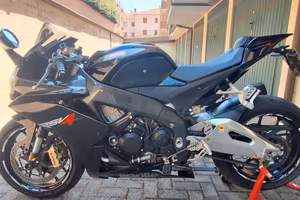 Aprilia RSV 4 