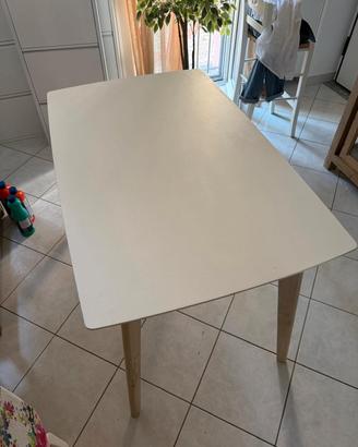 Tavolo bianco in legno  122x70
