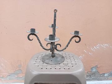 Porta candele in ferro battuto