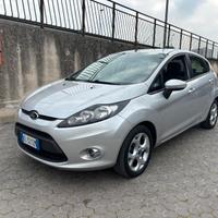 Ford Fiesta Ikon 1.4 TDCi 70CV 5p. Business