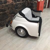 Divano su Fiat 500