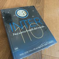 Libro Inter 110 noi siamo fratelli del mondo