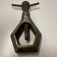 Punzone per cuoio a vite vintage per cinture