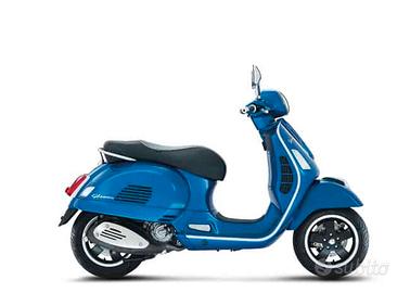 Piaggio Vespa 300 GTS - 2015