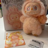 Labubu Big into Energy Originale Pop Mart pesca