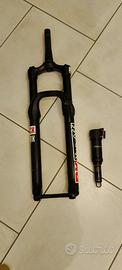 Forcella e ammortizzatore rock shox