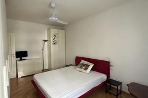 Camera matrimoniale zona Careggi/Dalmazia