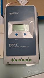 Regolatore di carica EPEVER 100/30 A. 