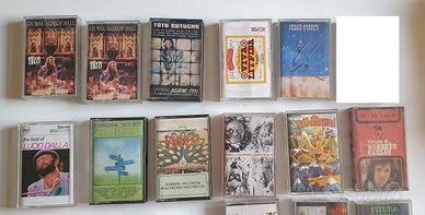 22  MusiCassette Artisti italiani