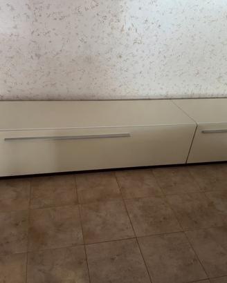 Mobile porta tv