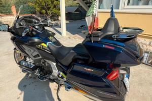 Honda goldwing 1800 dct