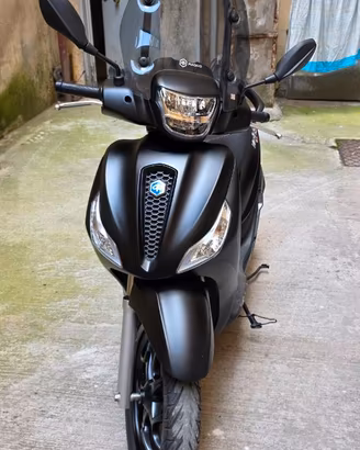Piaggio Medley 150 S (2023) Grinta e agilità