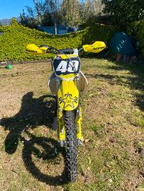 Suzuki rmz 250 4t
