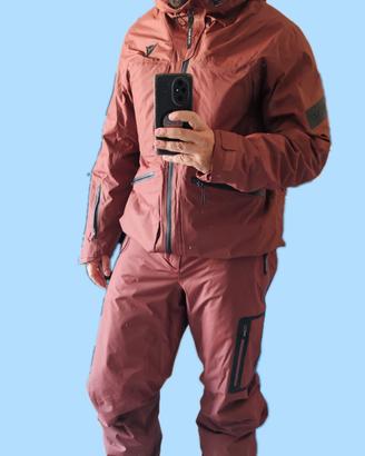 completo sa snowboard/sci  dainese