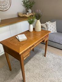 Tavolo scrittoio