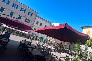 Pub, schiacciateria centralissimo