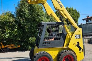 P185- Mini pala Mustang 2041