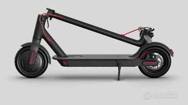 XIAOMI MONOPATTINO ELETTRICO XIAOMI Mi Electric Sc