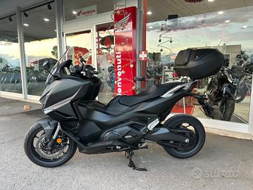 Honda Forza 750 URBAN PACK