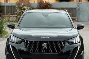 Peugeot 2008 gt 1.5 130 CV