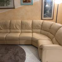 Divano 5 posti in ecopelle beige