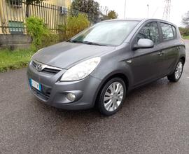 HYUNDAI i20 - 2009