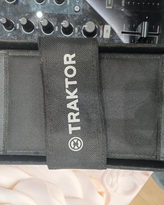 dj consolle Traktor 