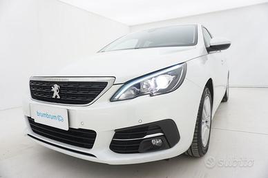 Peugeot 308 Business EAT8 BR676464 1.5 Diesel 131C