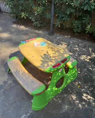 Tavolo bambini