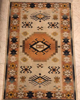 Tappeto persiano arientale