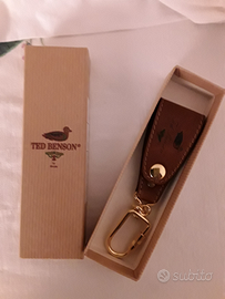 Portachiavi Ted Benson nuovo