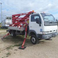 Nissan Cabstar piattaforma aerea