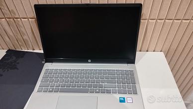 Notebook Intel Core 7 (Modello Unieuro) - NUOVO
