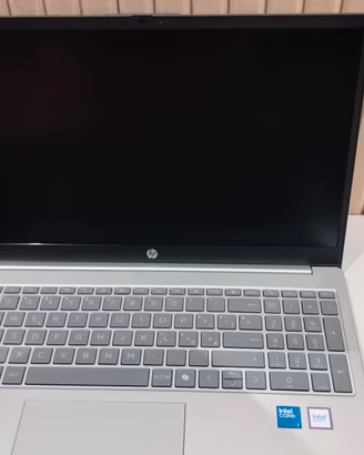 Notebook Intel Core 7 (Modello Unieuro) - NUOVO