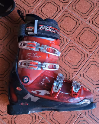 Scarponi Nordica The Beast taglia 255cm