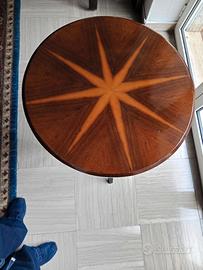 TAVOLINO TONDO CON INTARSIO CENTRALE