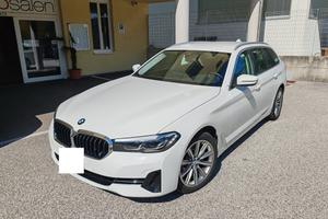 Bmw 520d 48V xDrive Touring Business GANCIO TRAINO