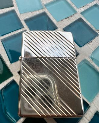 ZIPPO LIGHTER  CLASSIC  DIAGONAL GOLD  PLATE