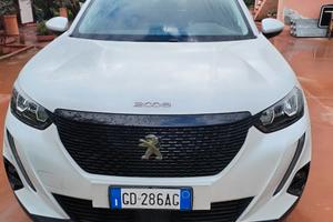 Peugeot 2008 1.2 benzina 
