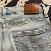 JEANS DONNA A CAMPANA TOMMY