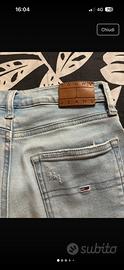 JEANS DONNA A CAMPANA TOMMY