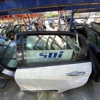 Porta post sx fiat 500l