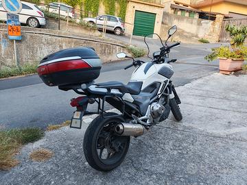 Honda NC700XD automatica