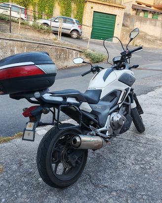 Honda NC700XD automatica