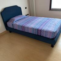 Letto singolo in tessuto