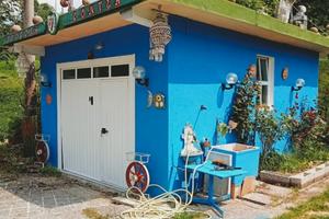 Casa con ampio giardino