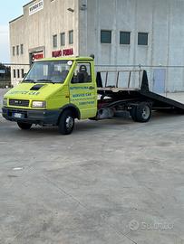 Iveco Carroattrezzi Patente B 35.10